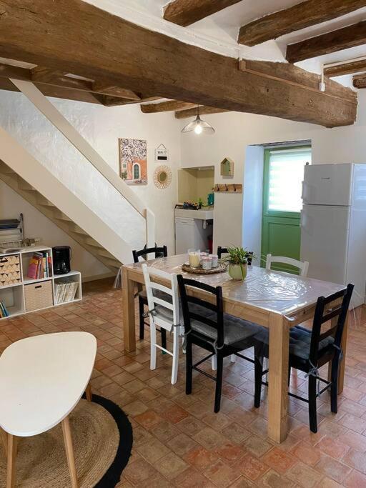 Maisons De Campagne. Vert. * Brigne